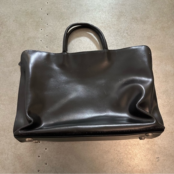 BLACK LEATHER BAG / DOCUMENT HOLDER - Picture 3 of 5